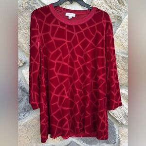 Susan Graver Red Velvet Burnout Blouse Size Large Geometric Shiny Jewel Tone